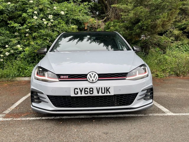 View our VOLKSWAGEN GOLF