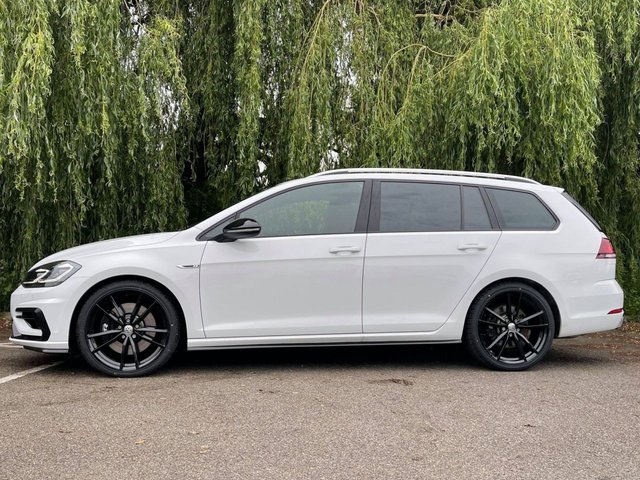 View our VOLKSWAGEN GOLF