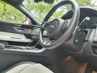 USED 2018 68 JAGUAR XF 2.0 D R-SPORT AWD 5d 177 BHP ZERO DEPOSIT FINANCE AVAILABLE