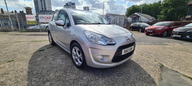 2011 11 Citroen C3 1.6 EXCLUSIVE 5d 118 BHP