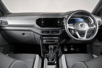 USED 2019 19 VOLKSWAGEN T-CROSS 1.0 R-LINE TSI 5d 114 BHP 
