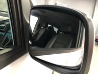 USED 2015 15 MERCEDES-BENZ VIANO 2.1 AMBIENTE CDI BLUEEFFICENCY  5d 163 BHP * EXTRA LONG * REAR TABLES * LOW MILES *  BI-XENON HEADLAMPS WITH CORNERING FUNCTION *