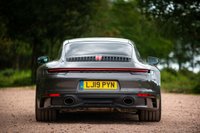 USED 2019 19 PORSCHE 911 3.0 CARRERA S PDK 2d 444 BHP SPORTS DESIGN PACK/SPORTS EXHAUST/SUNROOF/BOSE/SPYDER DESIGN WHEELS