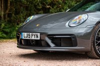 USED 2019 19 PORSCHE 911 3.0 CARRERA S PDK 2d 444 BHP SPORTS DESIGN PACK/SPORTS EXHAUST/SUNROOF/BOSE/SPYDER DESIGN WHEELS