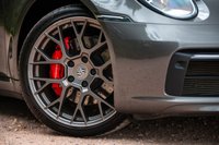 USED 2019 19 PORSCHE 911 3.0 CARRERA S PDK 2d 444 BHP SPORTS DESIGN PACK/SPORTS EXHAUST/SUNROOF/BOSE/SPYDER DESIGN WHEELS