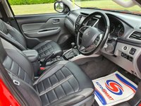 USED 2016 16 MITSUBISHI L200 2.4 DI-D 4X4 BARBARIAN DCB 178 BHP CANOPY + SAT NAV + LEATHER