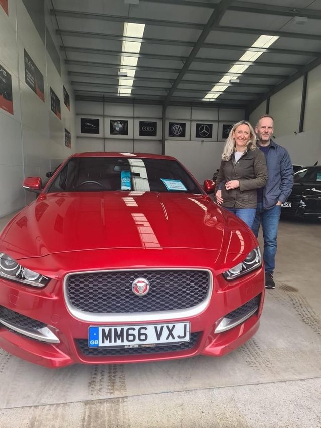 2017 66 Jaguar Xe 2.0 R-SPORT 4d 178 BHP