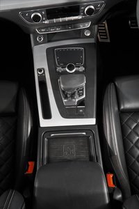 USED 2017 67 AUDI Q5 2.0 TDI QUATTRO S LINE 5d 188 BHP 