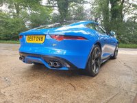 USED 2017 67 JAGUAR F-TYPE 5.0 V8 R AWD 2d 543 BHP PAN ROOF+CARBON ALLOYS+KEYLESS