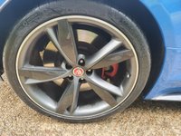 USED 2017 67 JAGUAR F-TYPE 5.0 V8 R AWD 2d 543 BHP PAN ROOF+CARBON ALLOYS+KEYLESS