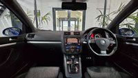 USED 2009 09 VOLKSWAGEN GOLF 3.2 R32 DSG 5d AUTO 250 BHP HATCHBACK