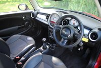 USED 2013 13 MINI HATCH COOPER 1.6 COOPER 3d 122 BHP www.suffolkcarcentre.co.uk - Located at Reydon