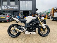 USED 2008 57 TRIUMPH STREET TRIPLE 675 675cc ONE OWNER,WITH ARROW RACE EXHAUST