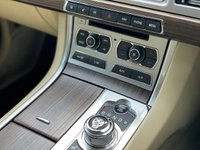 USED 2012 04 JAGUAR XF 2.2 D LUXURY 4d 190 BHP 