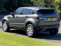USED 2015 65 LAND ROVER RANGE ROVER EVOQUE 2.0 TD4 SE TECH 5d 177 BHP 4WD AUTO Black Pack Sat Nav Leather