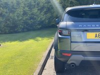 USED 2015 65 LAND ROVER RANGE ROVER EVOQUE 2.0 TD4 SE TECH 5d 177 BHP 4WD AUTO Black Pack Sat Nav Leather