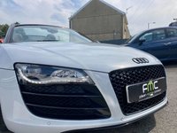 USED 2010 10 AUDI R8 5.2 SPYDER V10 QUATTRO 2d 518 BHP 