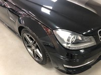 USED 2012 S MERCEDES-BENZ C CLASS 6.2 C63 AMG EDITION 125 2d 457 BHP * PAN ROOF * CLIMATE CONTROL * PARKING SENSORS * NAVIGATION SYSTEM * 18 INCH ALLOY WHEELS * 2 KEYS * LOW MILEAGE *