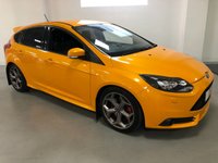 USED 2013 13 FORD FOCUS 2.0 ST-3 5d 247 BHP * LOW MILES * NICE SPEC * HEATED  FRONT SEATS * LEATHER TRIM * PRIVACY GLASS * CLIMATE CONTROL * PARKING SENSORS * 18 INCH ALLOY WHEELS *