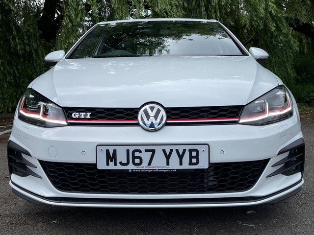 View our VOLKSWAGEN GOLF