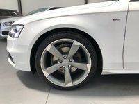 USED 2013 13 AUDI A4 1.8 AVANT TFSI BLACK EDITION 5d 168 BHP Low Mileage-Black Edition TFS!