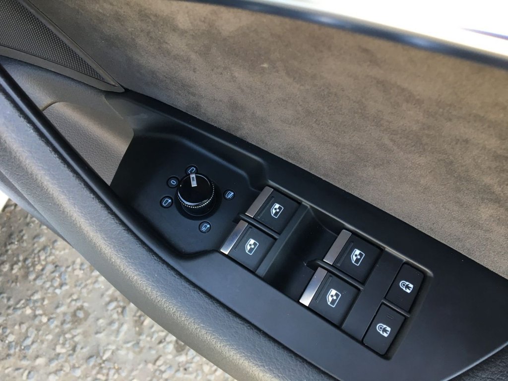 USED 2018 68 AUDI A6 2.0 TDI S LINE 4d 202 BHP 