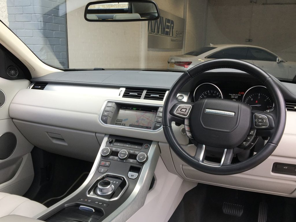 USED 2014 63 LAND ROVER RANGE ROVER EVOQUE 2.2 SD4 PRESTIGE 5d 190 BHP AUTO 