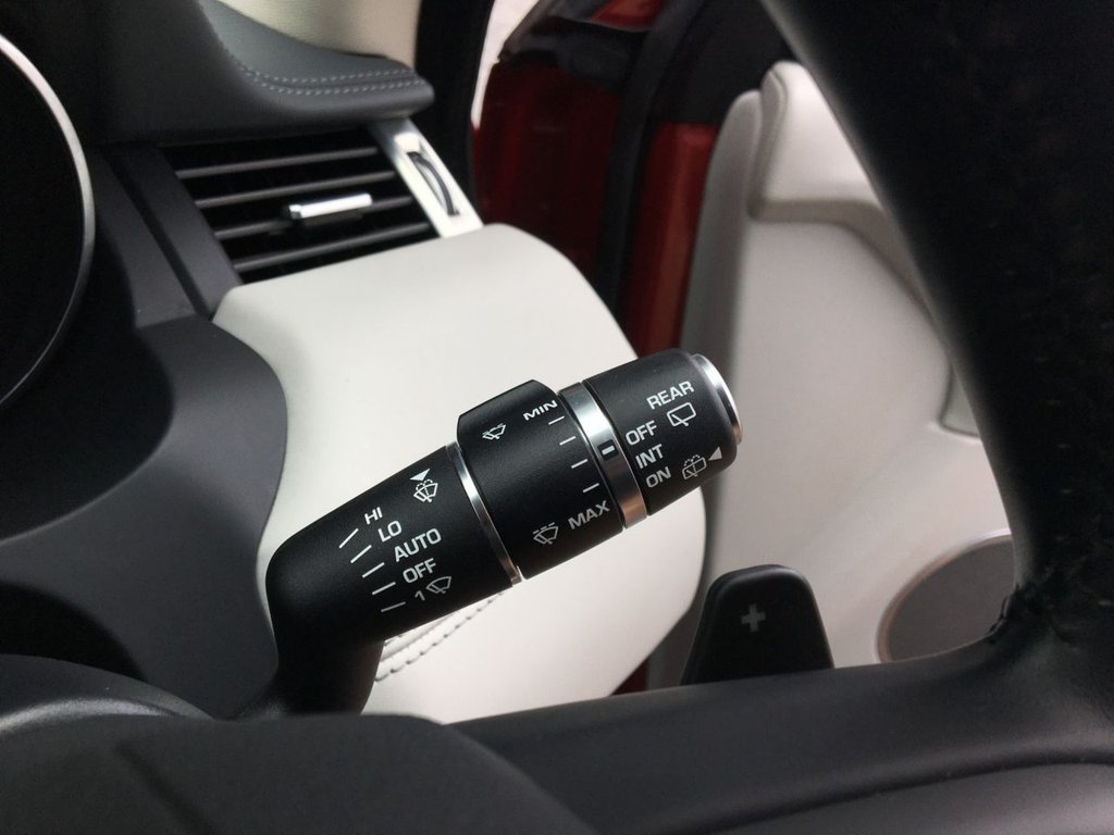 USED 2014 63 LAND ROVER RANGE ROVER EVOQUE 2.2 SD4 PRESTIGE 5d 190 BHP AUTO 
