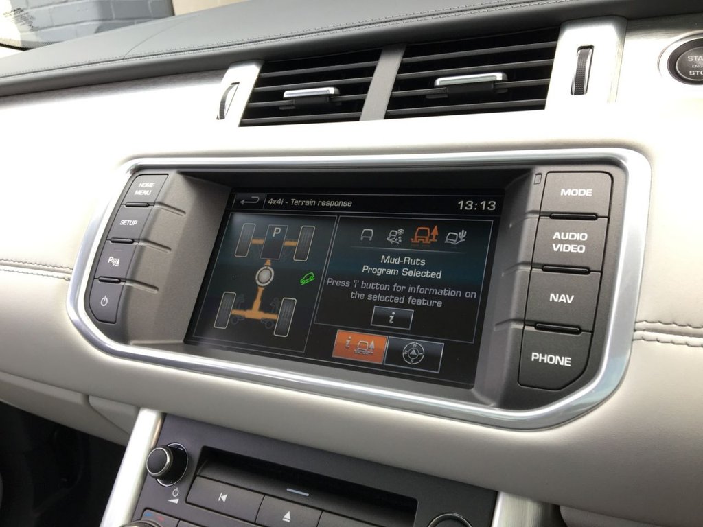 USED 2014 63 LAND ROVER RANGE ROVER EVOQUE 2.2 SD4 PRESTIGE 5d 190 BHP AUTO 