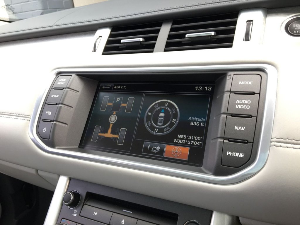 USED 2014 63 LAND ROVER RANGE ROVER EVOQUE 2.2 SD4 PRESTIGE 5d 190 BHP AUTO 