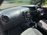 USED 2016 65 RENAULT CAPTUR 1.5 DYNAMIQUE NAV DCI 5d 90 BHP CAPTUR DYNAMIQUE DCi - DIESEL - AUTOMATIC - LOW MILEAGE - 1 FORMER KEEPER - SERVICE HISTORY