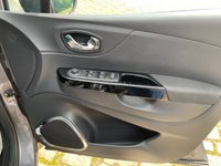 USED 2016 65 RENAULT CAPTUR 1.5 DYNAMIQUE NAV DCI 5d 90 BHP CAPTUR DYNAMIQUE DCi - DIESEL - AUTOMATIC - LOW MILEAGE - 1 FORMER KEEPER - SERVICE HISTORY