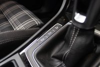 USED 2017 67 VOLKSWAGEN GOLF 2.0 GTD TDI 5d 182 BHP APPLE CARPLAY+HEATED SEATS+SAT NAV