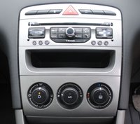 USED 2013 13 PEUGEOT 308 1.6 HDI SR 5d 92 BHP www.suffolkcarcentre.co.uk - Located at Ilketshall