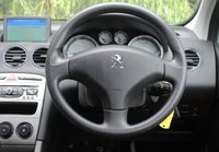 USED 2013 13 PEUGEOT 308 1.6 HDI SR 5d 92 BHP www.suffolkcarcentre.co.uk - Located at Ilketshall