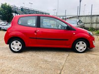 USED 2008 08 RENAULT TWINGO 1.1 EXTREME 3d 60 BHP Very Low Mileage - Comes with New MOT Included