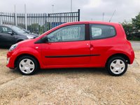 USED 2008 08 RENAULT TWINGO 1.1 EXTREME 3d 60 BHP Very Low Mileage - Comes with New MOT Included