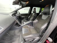 USED 2015 15 VOLVO XC60 2.0 D4 R-DESIGN 5d 188 BHP ESTATE