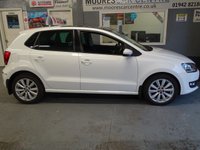 USED 2014 14 VOLKSWAGEN POLO 1.6 TDI SEL TDI 5d PANORAMIC ROOF