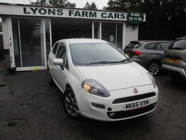 2016 65 Fiat Punto 1.2 EASY PLUS 3d 69 BHP