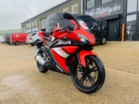 USED 2010 10 YAMAHA YZF-R125 124cc ONLY 4,043 MILES FROM NEW