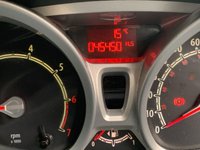 USED 2009 59 FORD FIESTA 1.4 ZETEC 16V 5d 96 BHP * PART EXCHANGE TO CLEAR - VERY LOW MILEAGE HAVING COVERED ONLY 45,449 MILES - MOT JAN 2022 - ZETEC 1.4 - IDEAL 1ST CAR