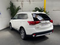 USED 2017 17 MITSUBISHI OUTLANDER 2.3 DI-D 4 5d 147 BHP SAT NAV LEATHER SUNROOF VAT Q