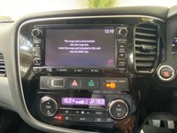 USED 2017 17 MITSUBISHI OUTLANDER 2.3 DI-D 4 5d 147 BHP SAT NAV LEATHER SUNROOF VAT Q