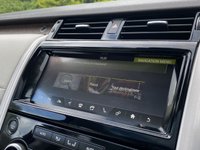 USED 2017 66 LAND ROVER DISCOVERY 2.0 SD4 HSE 5d 237 BHP Glass Panoramic Black Pack