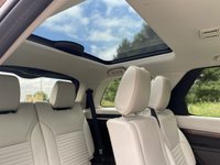 USED 2017 66 LAND ROVER DISCOVERY 2.0 SD4 HSE 5d 237 BHP Glass Panoramic Black Pack
