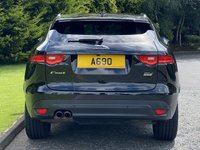 USED 2018 68 JAGUAR F-PACE 2.0 R-SPORT AWD 5d 177 BHP Glass Panoramic Black Pack