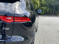 USED 2018 68 JAGUAR F-PACE 2.0 R-SPORT AWD 5d 177 BHP Glass Panoramic Black Pack