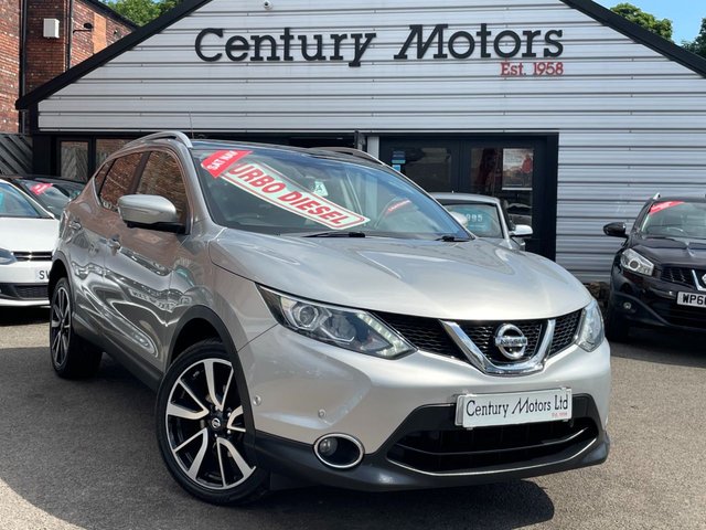 2014 63 Nissan Qashqai 1.5 DCi TEKNA (Smart Vision) 5dr - PANORAMIC ROOF