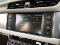 USED 2017 66 JAGUAR XF 2.0 PRESTIGE 4d 161 BHP 